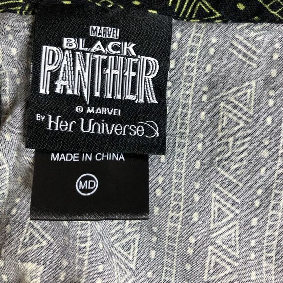 Her Universe Marvel Black Panther Wakanda Tank Top - Picture 8 of 9